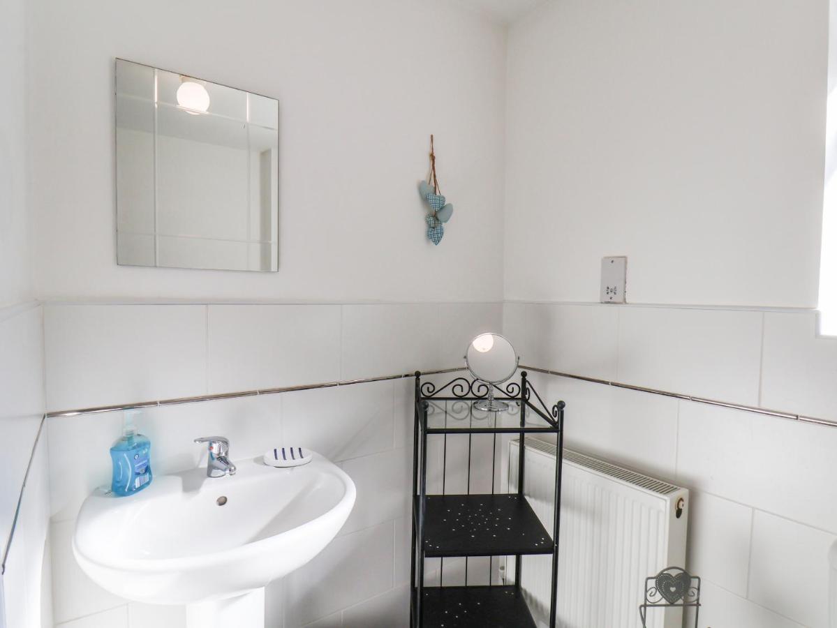 The Retreat Villa Whitby Luaran gambar